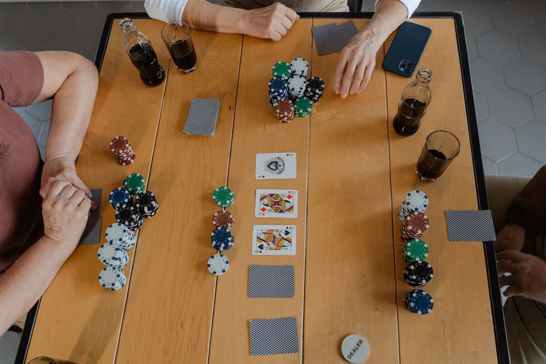 Pokerowa Wikipedia – Wszystko o pokerze